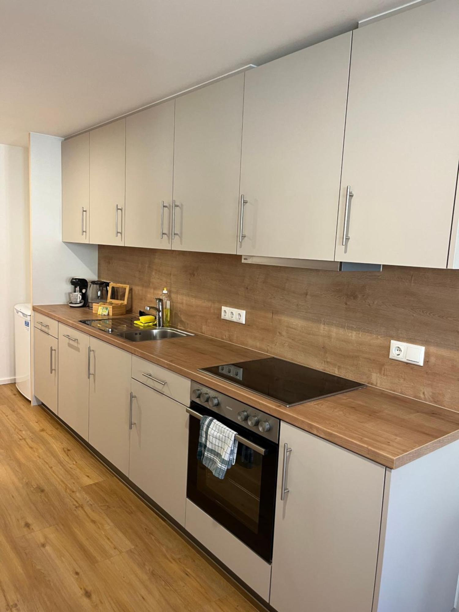 Traumhafte Business & Relax Wohnung Direkt Im Stadtkern Oettingens By Elation Homes Oettingen in Bayern Extérieur photo